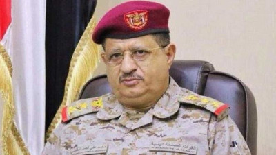 وزير الدفاع اليمني يكشف عن مصرع خبراء عسكريين من إيران ولبنان في اليمن