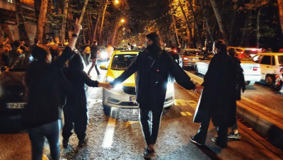 "هيومن رايتس ووتش": آلاف المتظاهرين الإيرانيين والنشطاء المحتجزين في خطر