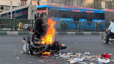 احتجاجات إيران.. "خامنئي" لم ينتصر والمتظاهرون لم يستسلموا