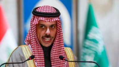 وزيرا خارجية السعودية وإيران يناقشان عقد لقاء ثنائي في رمضان