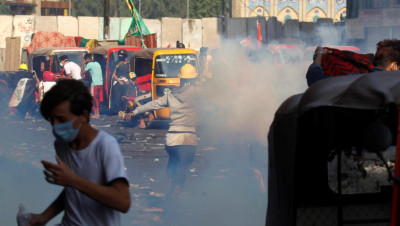 في العراق.. الهتافات تتعالى ضد إيران وسليماني