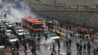 إيران.. النظام يهدد صحفيين: سنخطفكم من شوارع لندن