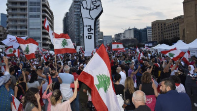 لبنان.. دعوات لعصيان مدني عام