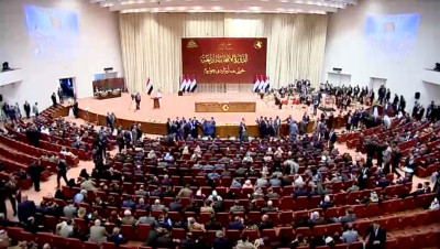 بعد مقتل سليماني.. برلمان العراق يطالب القوات الأجنبية بمغادرة أراضيه