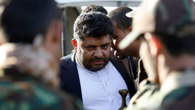 الحوثي يعلق على المفاوضات مع السعودية ويهاجم وكالة رويترز