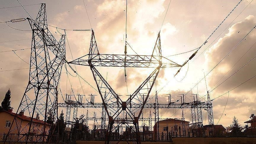 العراق.. هجوم يستهدف برجين للكهرباء من إيران