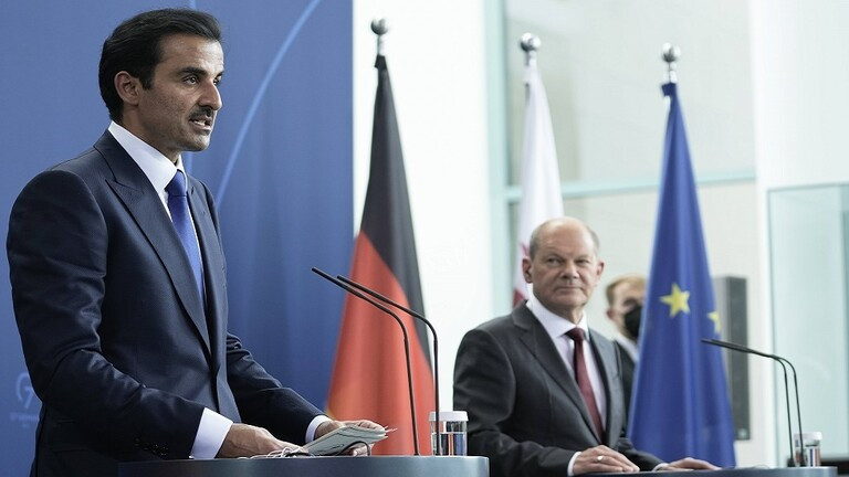 أمير قطر يبدي استعداد بلاده للتوسط بين الغرب وإيران