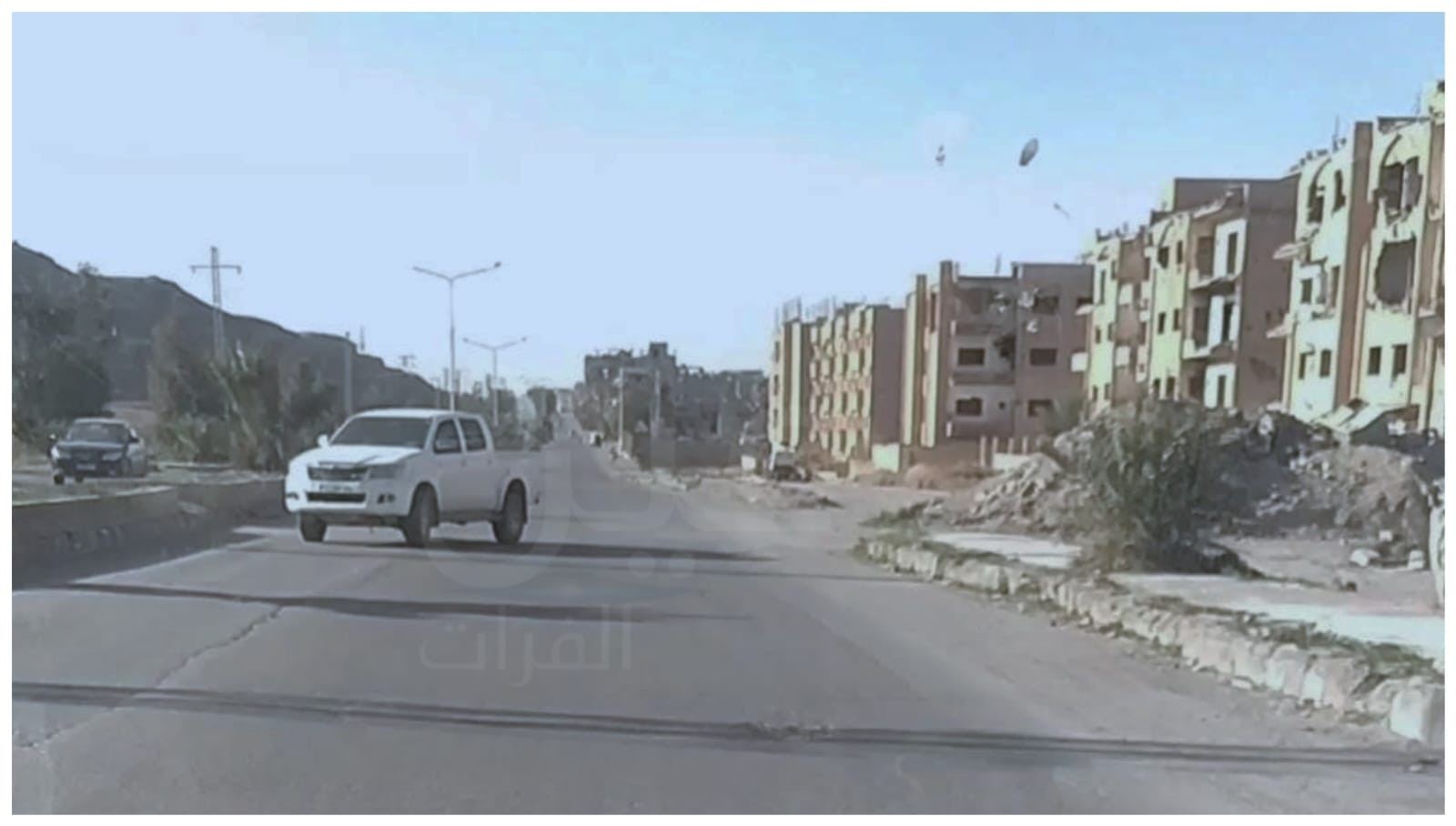 "الحرس الثوري" يخلي مقر "كلية التربية" بمحافظة دير الزور خوفا من القصف