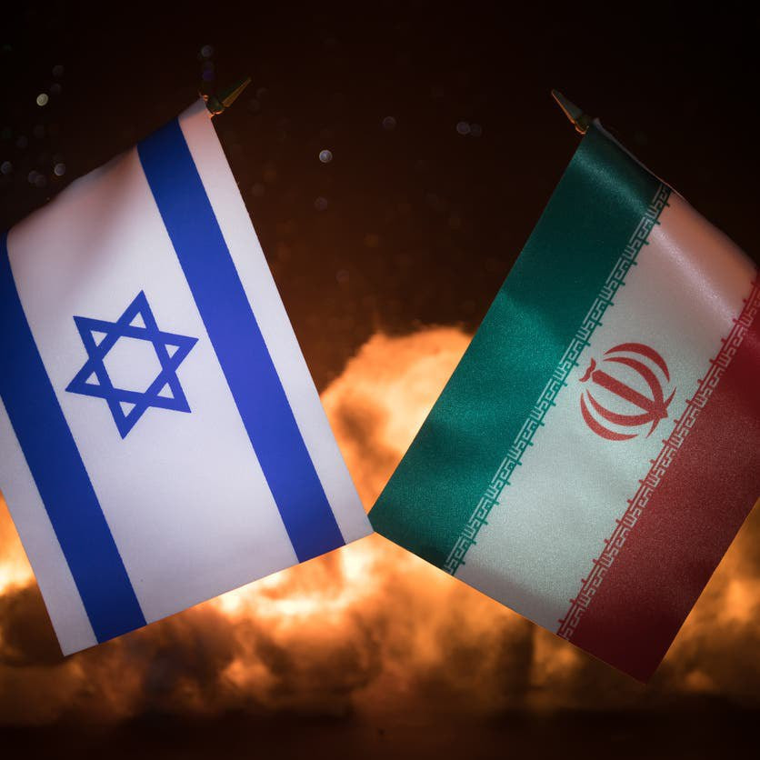 إيران تتأهب لمواجهة هجوم أجنبي محتمل