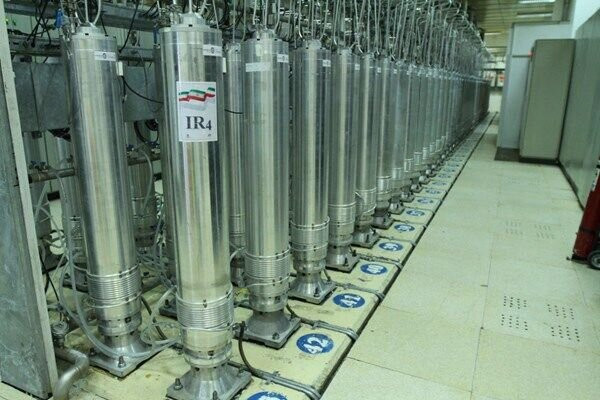 إيران تقترب من حيازة سلاح نووي