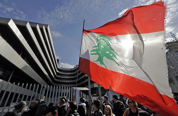 لبنان.. إرجاء الاستشارات النيابية وباريس تستضيف مؤتمرا دوليا