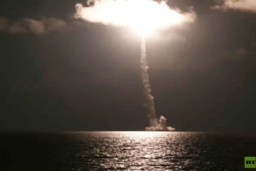 إذاعة "يوم القيامة" تبث رسالة مشفرة جديدة.. ماذا جاء فيها؟