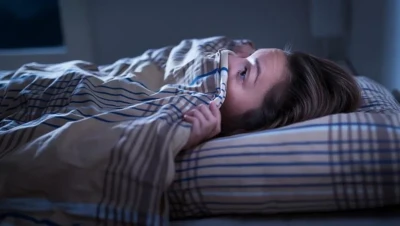 تفسير كلام الميت في المنام لابن سيرين والنابلسي: هل يُعَدُّ صادقًا؟