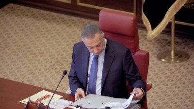 العراق.. الكاظمي: كفى مزايدة وقرار الدولار اُتخِذ