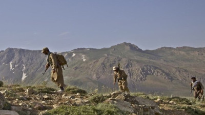 الكشف عن اتفاق إيراني عراقي لنزع سلاح الأحزاب الكردية الإيرانية المعارضة