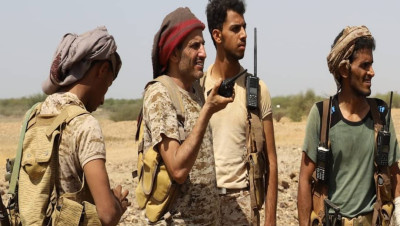 الجيش اليمني يسيطر على معسكر استراتيجي في حجة