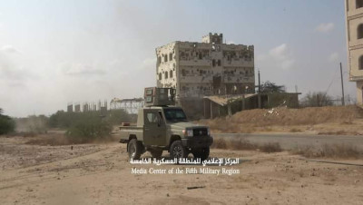 الجيش اليمني يتقدم في محافظة حجة ويسقط 8 مسيرات حوثية