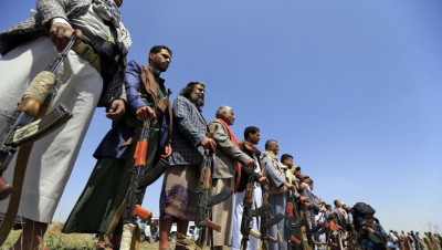 مساعٍ خليجية لدعوة الحوثيين للحوار في الرياض