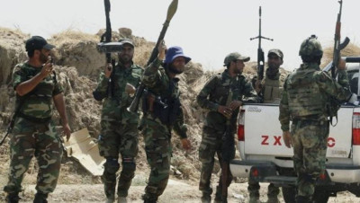 "كتائب حزب الله" تستنفر عناصرها على الحدود السورية العراقية