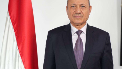 رئيس مجلس القيادة اليمني يدعو للضغط على الحوثيين لتنفيذ تعهداتهم