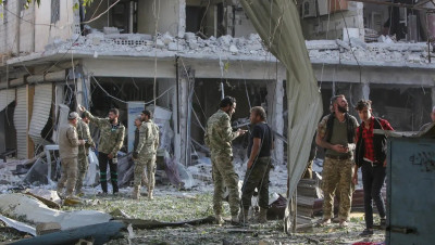 إيران تتخذ إجراءات بحق عناصرها المحليين بدير الزور