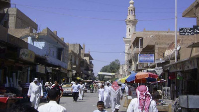 اجتماعات غير اعتيادية تضم أبرز قادة الحرس الثوري الإيراني في البوكمال السورية