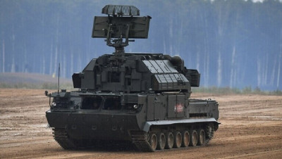 صحيفة: من الممكن أن تشتري إيران أسلحة روسية بـ5 مليار دولار