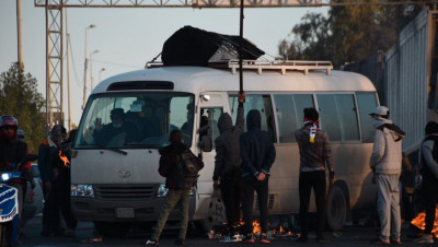 العراق.. فيديو يوثق استهداف قناصة للمتظاهرين