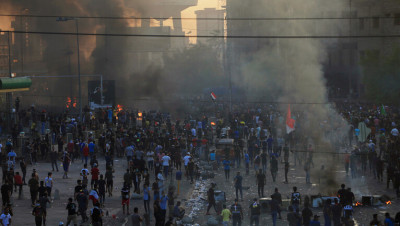 65 قتيلا و2000 جريح.. دعوات لانتخابات مبكرة في العراق