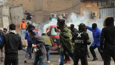 "مقتدى الصدر" يخون العراقيين لصالح إيران