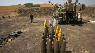 قرى لبنانية تشهد موجة نزوح وهدوء حذر يخيم بعد توقف القصف الإسرائيلي