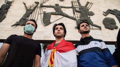 الصدر يدعو عبدالمهدي لانتخابات برلمانية مبكرة وفرض حظر تجوال في بغداد