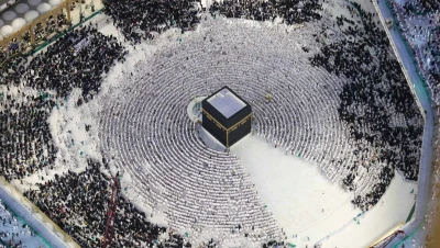 أكثر من 3 ملايين زائر للمسجد الحرام يوم أمس.. كثافة تاريخية في العشر الأواخر من رمضان