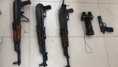 الأردن يحبط محاولة تهريب مخدرات وسلاح من سوريا