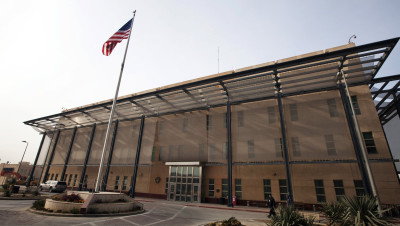 العراق.. قصف يستهدف محيط السفارة الأمريكية في بغداد