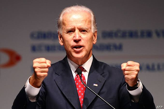 بايدن يواصل معاقبة الأسد ويدين العنف الوحشي للنظام والإيرانيين والروس