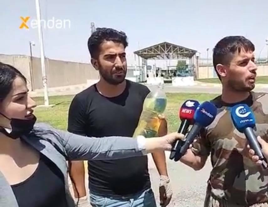 أمام عدسات الكاميرات.. إيراني يضرم النار بنفسه في أربيل قائلا: "إن عدت لإيران سأعدم" (فيديو)