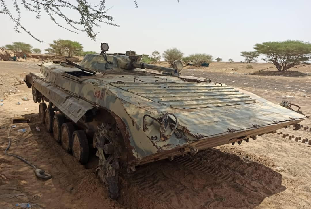 الجيش اليمني يتقدم في الكسارة بمأرب