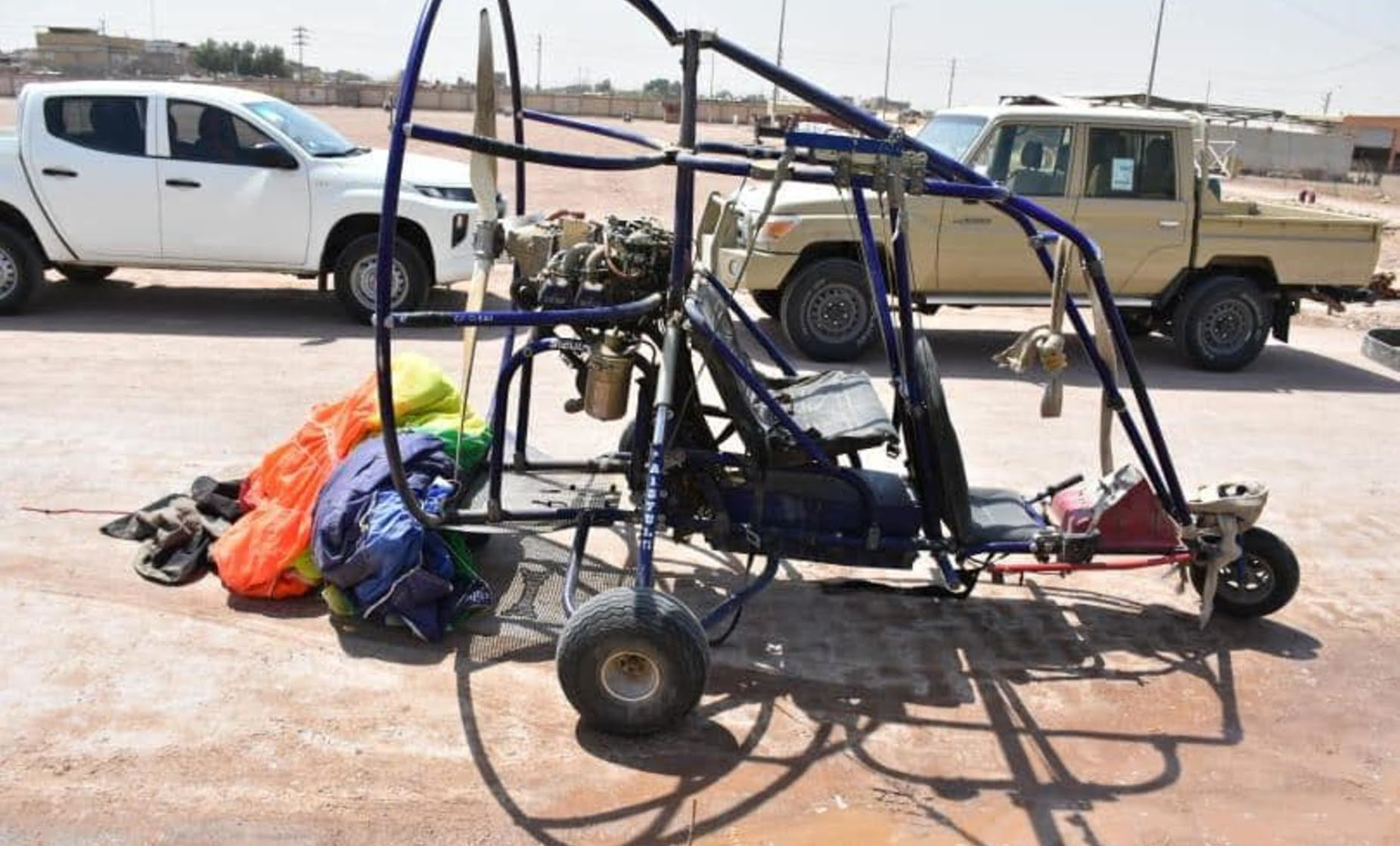 العراق يحبط عملية تهريب مخدرات بواسطة "طائرة شراعية"