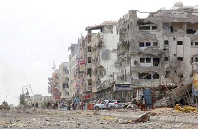 انتهاكات الحوثيين تتسبب بمقتل وإصابة 17 شخصا في تعز