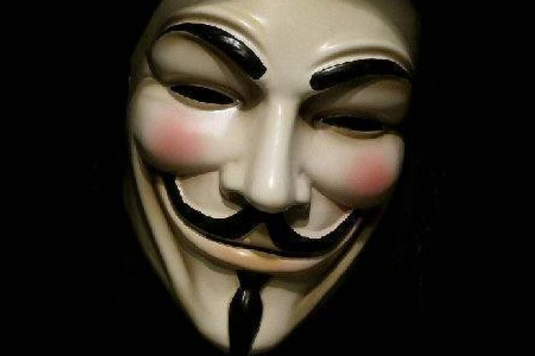 مجموعة القراصنة "أنونيموس" تهاجم مواقع إلكترونية إيرانية