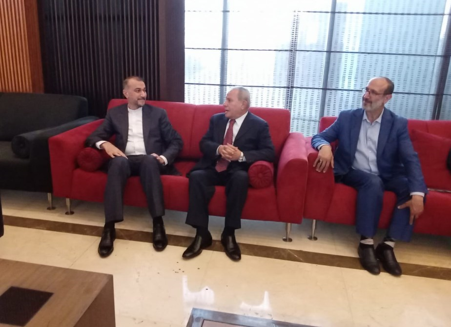 "عبداللهيان" يزور لبنان: جئت لدعم الجيش و"المقاومة"