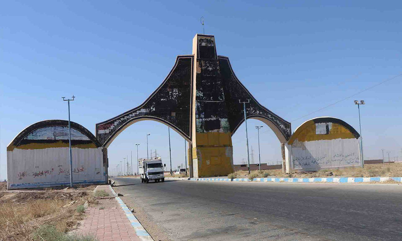 "الحرس الثوري" يخرّج دورة عسكرية ويستعد لفتح أخرى في ديرالزور