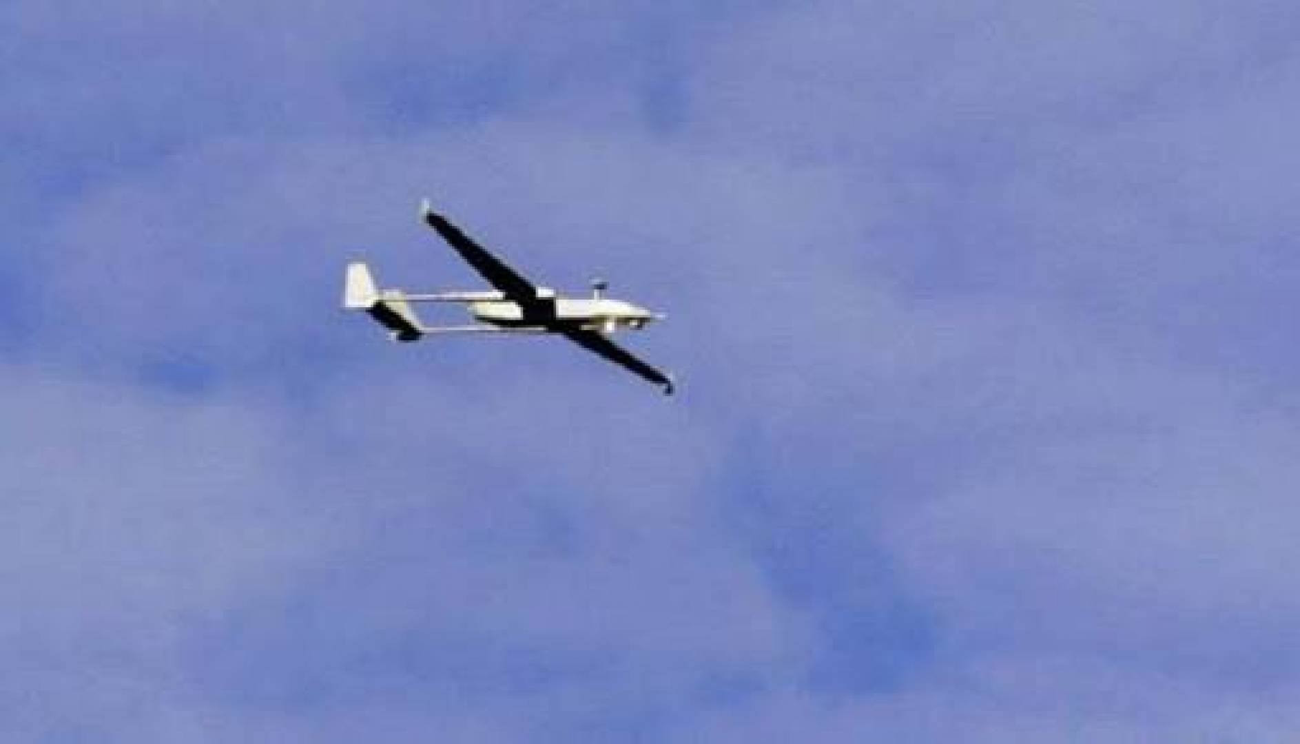 الجيش الإسرائيلي يسقط طائرة قادمة من لبنان