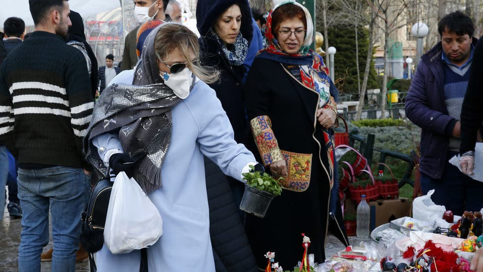 روحاني يستنجد بالشعب الأمريكي ويتهم إدارة ترامب بـ"مناصرة" كورونا