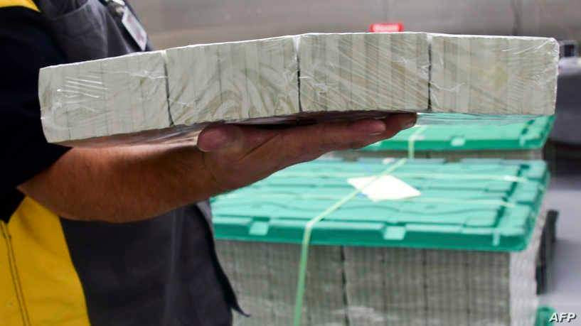 سرقة مليون دولار أرسلتها طهران لموسكو بصندوق فودكا!