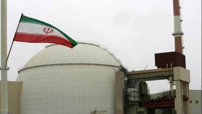 إيران تصعّد وترفع مستوى تخصيب اليورانيوم إلى 5%