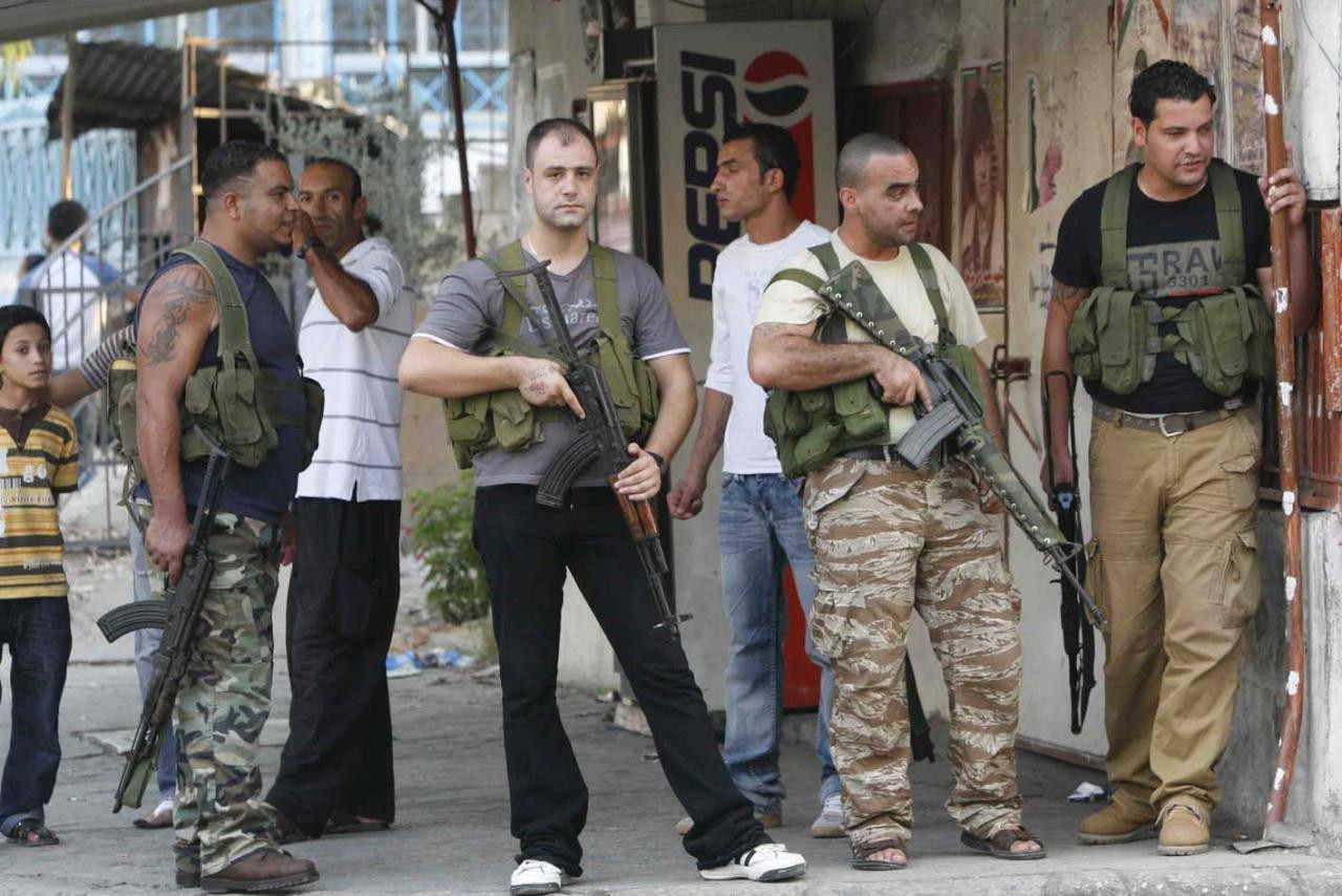 قتيل وجرحى باشتباك مسلح بين أنصار "حـزب الله" و"حركة أمل" جنوب لبنان