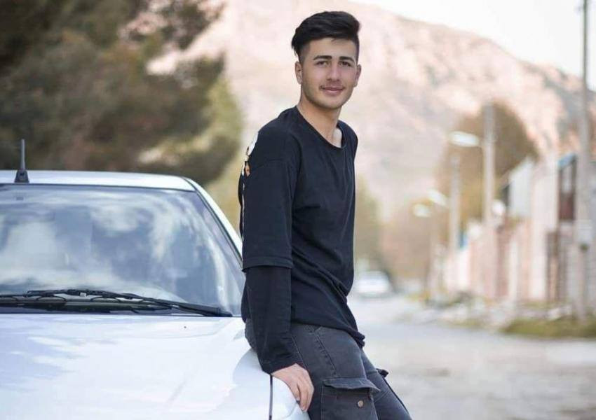 الشرطة الإيرانية تقتل مراهقاً بإطلاق النار عليه