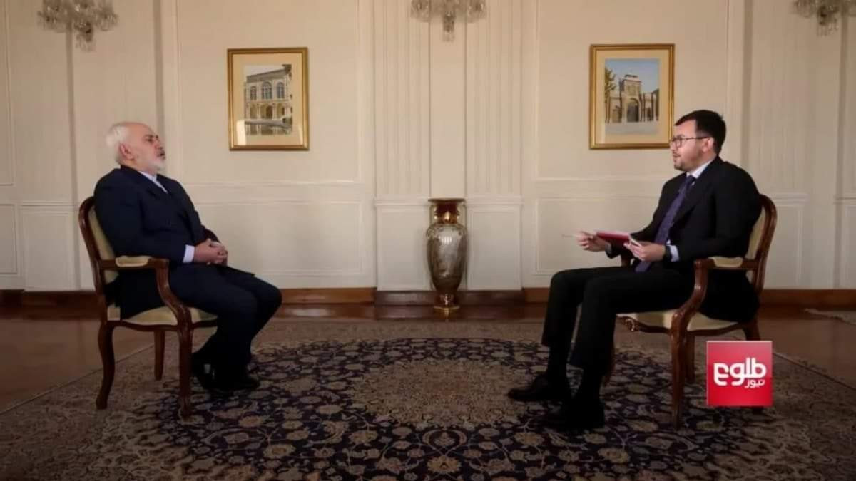 ظريف يدعو أفغانستان للاستعانة بميليشيا "فاطميون"